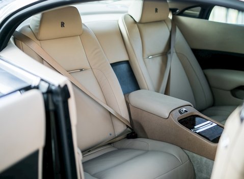 Rolls-Royce Wraith 13