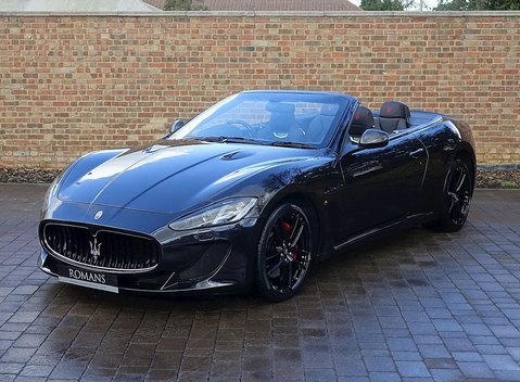 Maserati Grancabrio MC 5