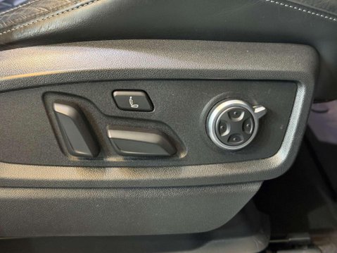 Audi Q5 2.0 TFSI 45 Vorsprung SUV 5dr Petrol S Tronic quattro Euro 6 (s/s) (245 ps) 46