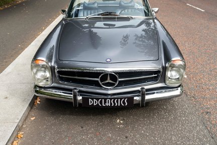 Mercedes-Benz SL Series 280 SL Pagoda 14
