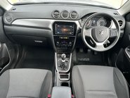 Suzuki Vitara SZ-T BOOSTERJET MHEV 10