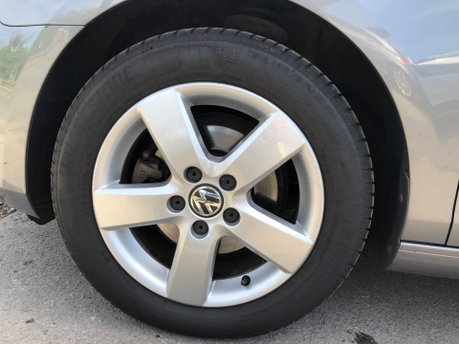 Volkswagen Golf MATCH 1.6 TDI 5 door hatchback 2 owners just 42,000m FSH+CAMBELT CHANGED 33