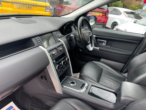 Land Rover Discovery Sport 2.0 TD4 HSE Auto 4WD Euro 6 (s/s) 5dr 35