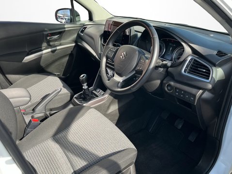 Suzuki S-Cross 1.4 Boosterjet 48V Hybrid Motion 5dr 15