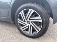 Toyota Aygo 1.0 VVT-I X-PLAY 8