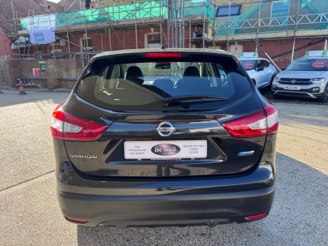 Nissan Qashqai DCI ACENTA SMART VISION 9