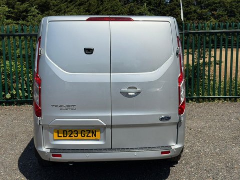 Ford Transit Custom 300 LIMITED P/V ECOBLUE 19