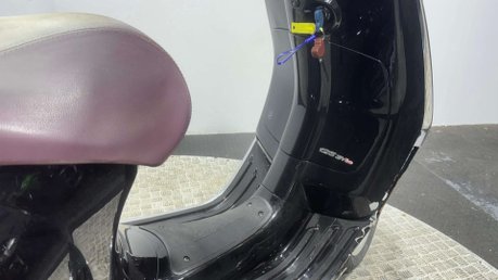 Piaggio Vespa Primavera 2017 22K GOOD RUNNING PROJECT SCOOTER 125CC LEARNER BIKE 24