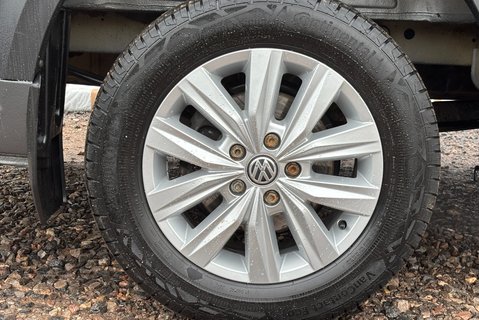 Volkswagen Crafter CR35 177 ps Tdi Trendline 4Motion DSG Panel Van - Diff Lock 34