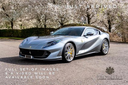 Ferrari 812 Superfast WARRANTY. FULL PPF. CARBON FIBRE INTERIOR & EXTERIOR. FRONT LIFT. 