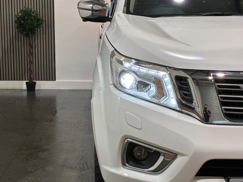 Nissan Navara 2.3 dCi Tekna 4WD Euro 6 (s/s) 4dr 39