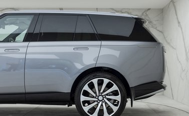 Land Rover Range Rover P400 HSE 26