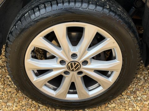 Volkswagen Caddy Maxi 1.5 TSI C20 Commerce Pro DSG LWB Euro 6 (s/s) 6dr 28