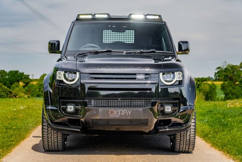 Land Rover Defender D250 X-Dynamic HSE Hard Top Obsidian 22