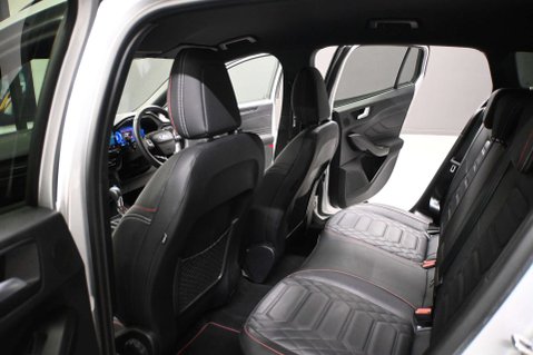 Ford Focus 1.0 Focus ST-Line X mHEV Auto 5dr 13