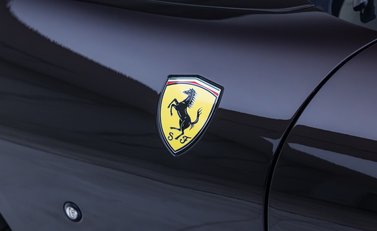 Ferrari Roma SPIDER 38