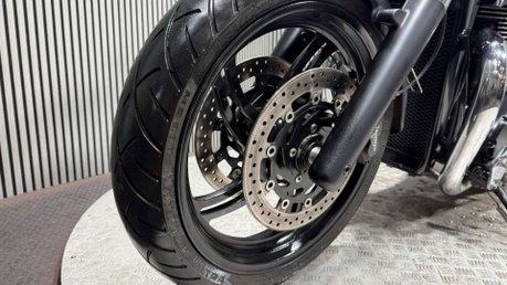 Triumph Thunderbird STORM 2012 21K LONG MOT BIG CC CRUISER TWIN 1700CC 26