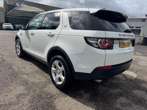 Land Rover Discovery Sport 2.0 TD4 Pure Edition SUV 5dr Diesel Manual 4WD Euro 6 (s/s) (5 Seat) (150 p 4