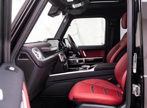 Mercedes-Benz G Series AMG G 63 4MATIC 10