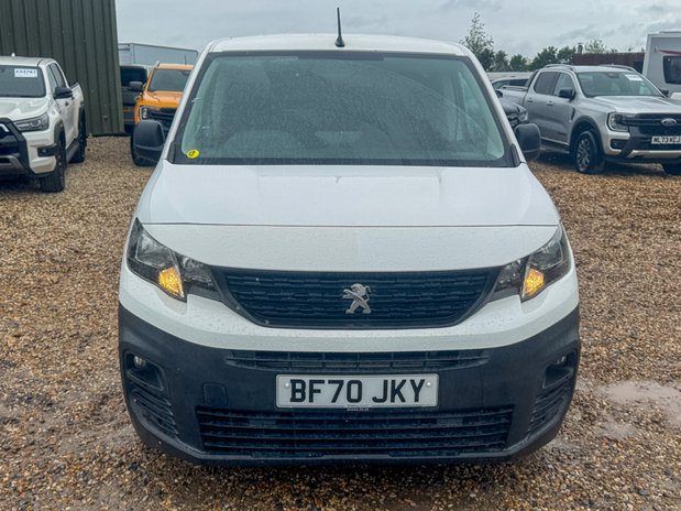 Peugeot Partner Petrol SWB L1H1 Low Roof Air Con Sensors EURO 6 NO VAT 3