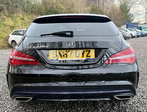 Mercedes-Benz CLA Class 2.1 CLA 220 WhiteArt D Auto 5dr 4