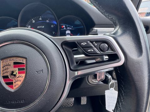 Porsche Macan GTS PDK 15