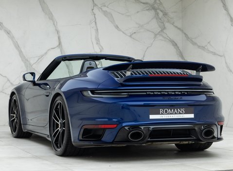 Porsche 911 Turbo S Cabriolet (992) 13