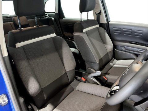 Citroen C3 Aircross 1.2 PureTech PLUS SUV 5dr Petrol EAT6 Euro 6 (s/s) (130 ps) Privacy Glass 11