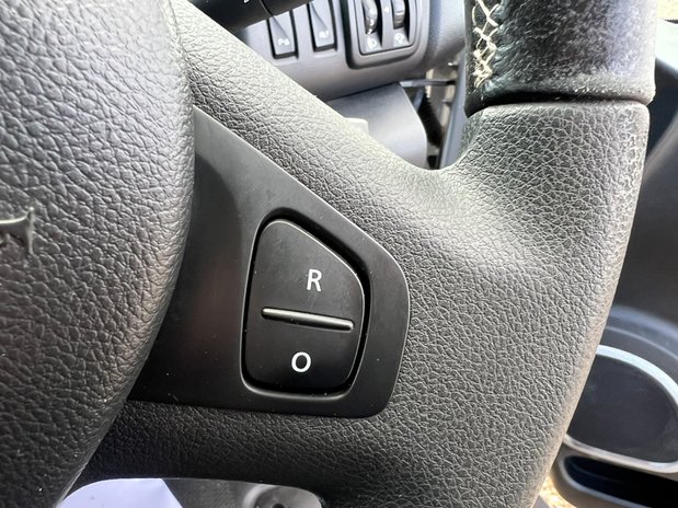 Vauxhall Vivaro SWB Low Roof Sportive 2700 Air Con Sensors Euro 6 NO VAT 39