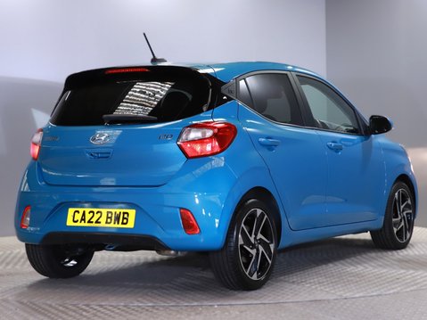 Hyundai i10 1.0 MPi Premium 5dr Auto 10