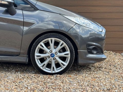 Ford Fiesta 1.5 Fiesta Sport TDCi 3dr 11