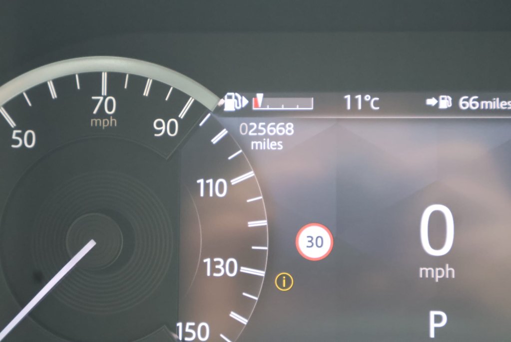 Land Rover Discovery R-DYNAMIC HSE MHEV COMMERCIAL GENUINE REAR SEATS  22 WHEELS BLACK ROOF  22