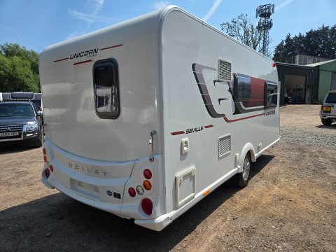 Bailey Unicorn Seville 6
