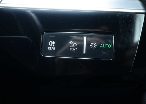 Audi E-Tron e-tron Black Edition 55 Quattro 4WD 5dr 45