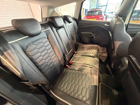 Ford Kuga 2.0 TDCi Vignale Powershift AWD Euro 6 (s/s) 5dr 40