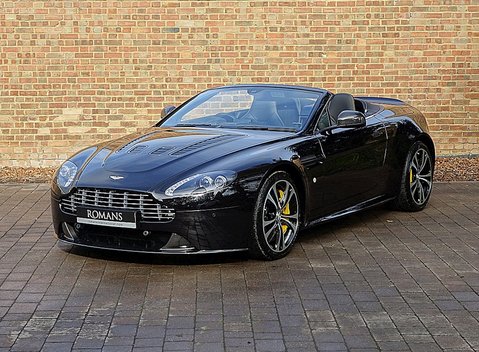 Aston Martin V12 Vantage Roadster 19