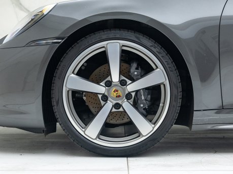 Porsche 911 Targa 4 (992)