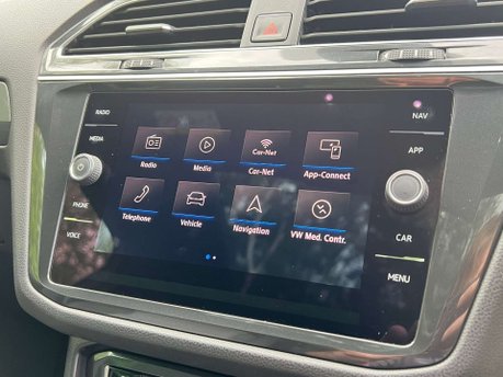 Volkswagen Tiguan 2.0 Tiguan R-Line TDI BlueMotion Technology 4Motion Semi-Auto 4WD 5dr 21