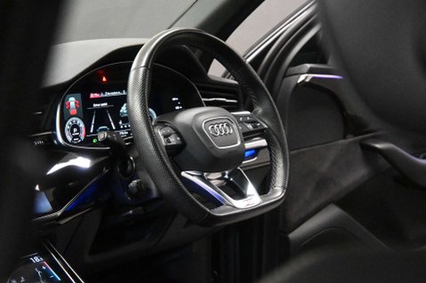 Audi Q7 3.0 Q7 Black Edition 55 TFSI MHEV Quattro Auto 4WD 5dr 4