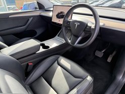 Tesla Model Y (Dual Motor) Long Range SUV 5dr Electric Auto 4WDE (384 bhp) 2