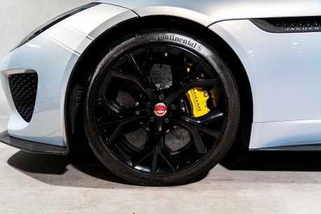 Jaguar F-Type PROJECT 7. 1 OF 250. LIGHTNING SILVER PAINTWORK. LOW MILEAGE. CERAMICS. 14