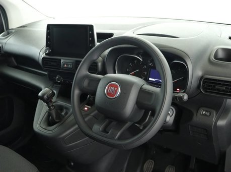 Fiat Doblo BLUEHDI SWB P/V 4