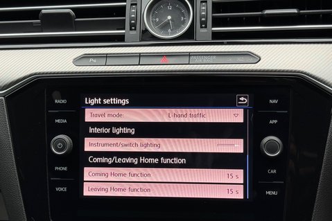 Volkswagen Arteon R-LINE TDI 4MOTION DSG -APPLE CARPLAY -2 OWNERS -10 VW SERVICES  48