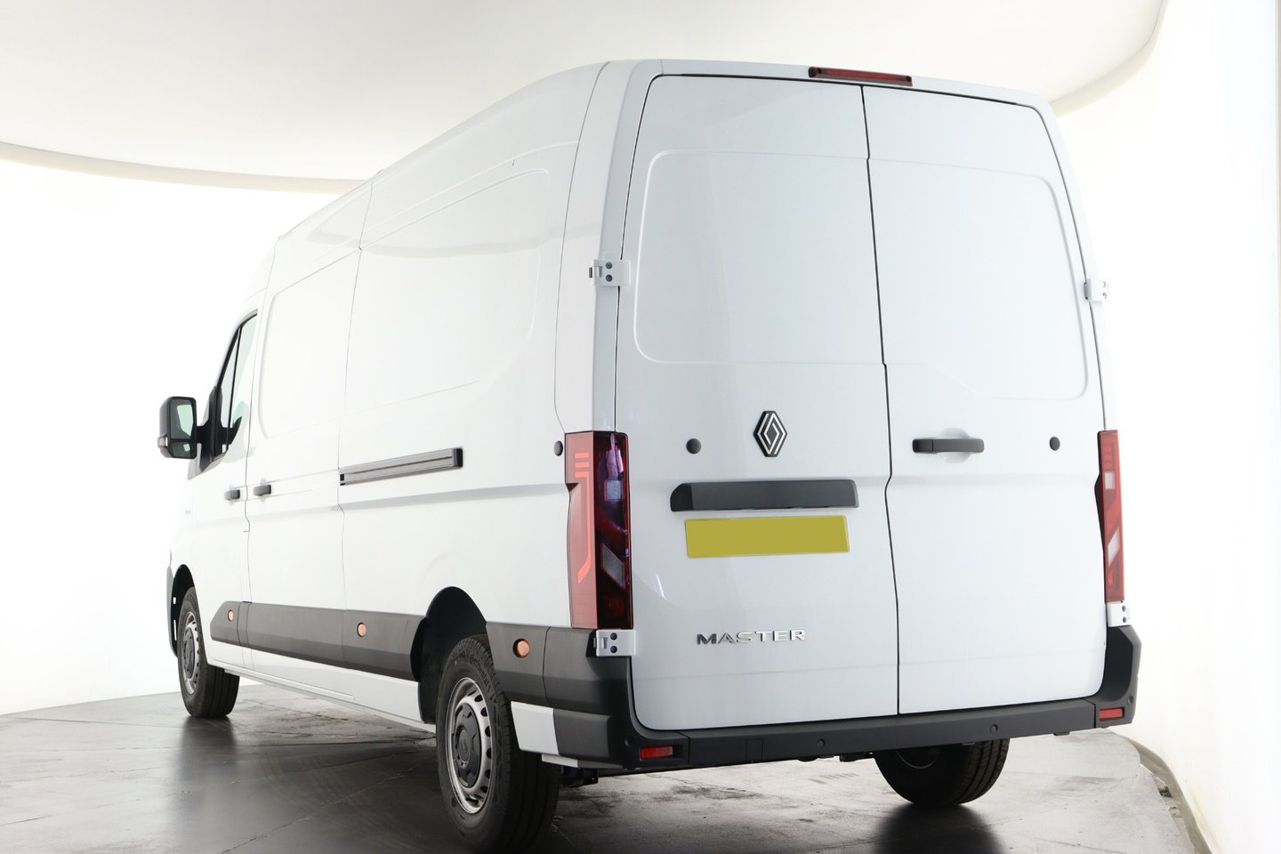 RENAULT MASTER LM35 BLUE DCI 130 ADVANCE MEDIUM ROOF 10 MILES MANUAL DIESEL 2.0L...