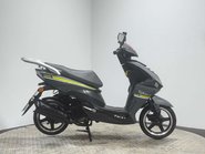 Sinnis Twist 2022 1K 50CC SCOOTER LEARNER BIKE NEW MOT SERVICED 1