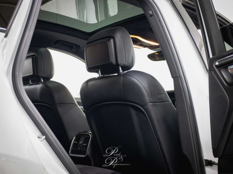 Porsche Macan 3.0 Macan S D Semi-Auto 4WD 5dr 17