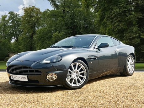 Aston Martin Vanquish V12 S 1
