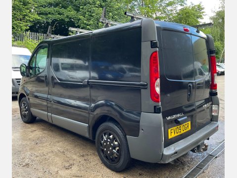 Vauxhall Vivaro 2.0 2700 CDTi FWD L1 4dr 13