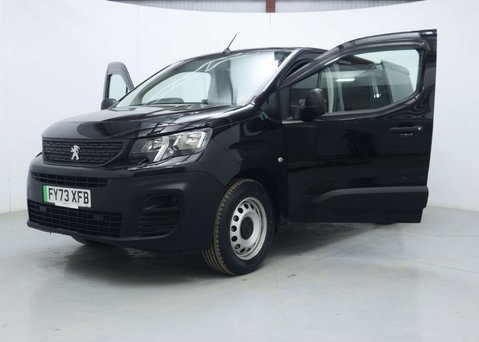 Peugeot e-Partner 800 50kWh Professional Premium + Standard Panel Van 5dr Electric Auto SWB ( 43