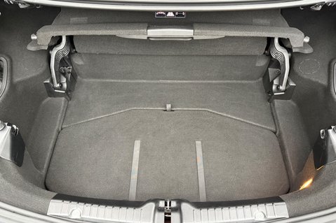 Mercedes-Benz SLC SLC 250 D AMG LINE -£35 ROAD TAX -PAN ROOF -£35 ROAD TAX -2 OWNERS 49